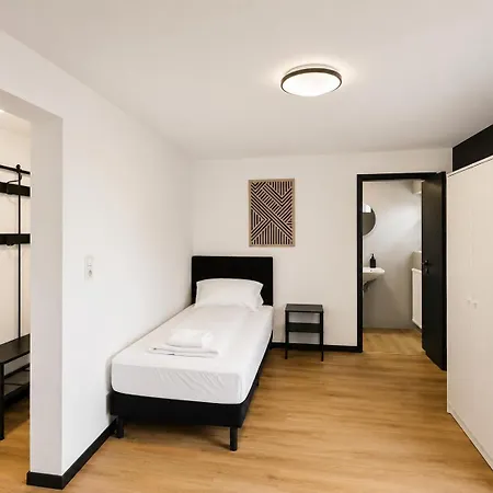 Crown Living Basic - Self Check-in - Free Parking - Highspeed Wifi - Ideal For And Work Apartment Fussach
